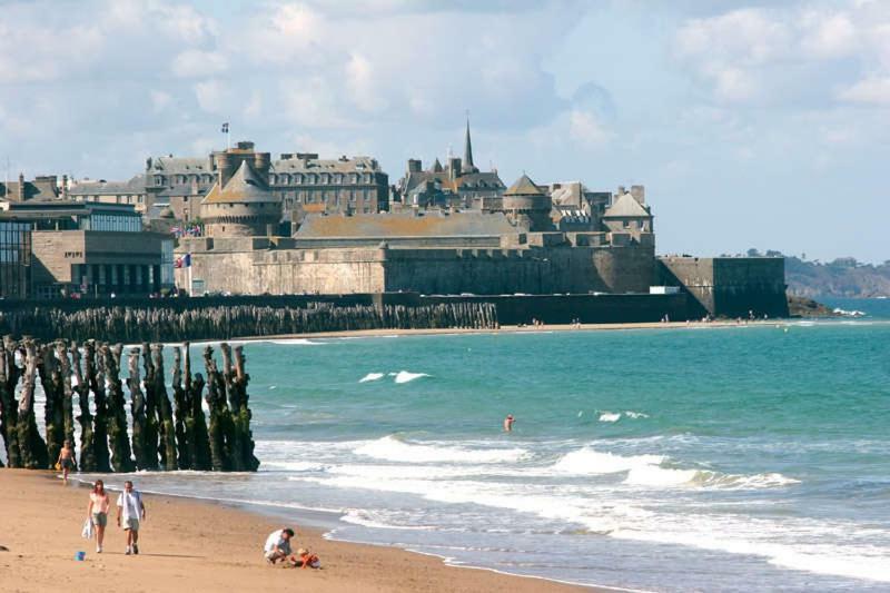 La Coloniale Apartamento Saint-Malo Exterior foto